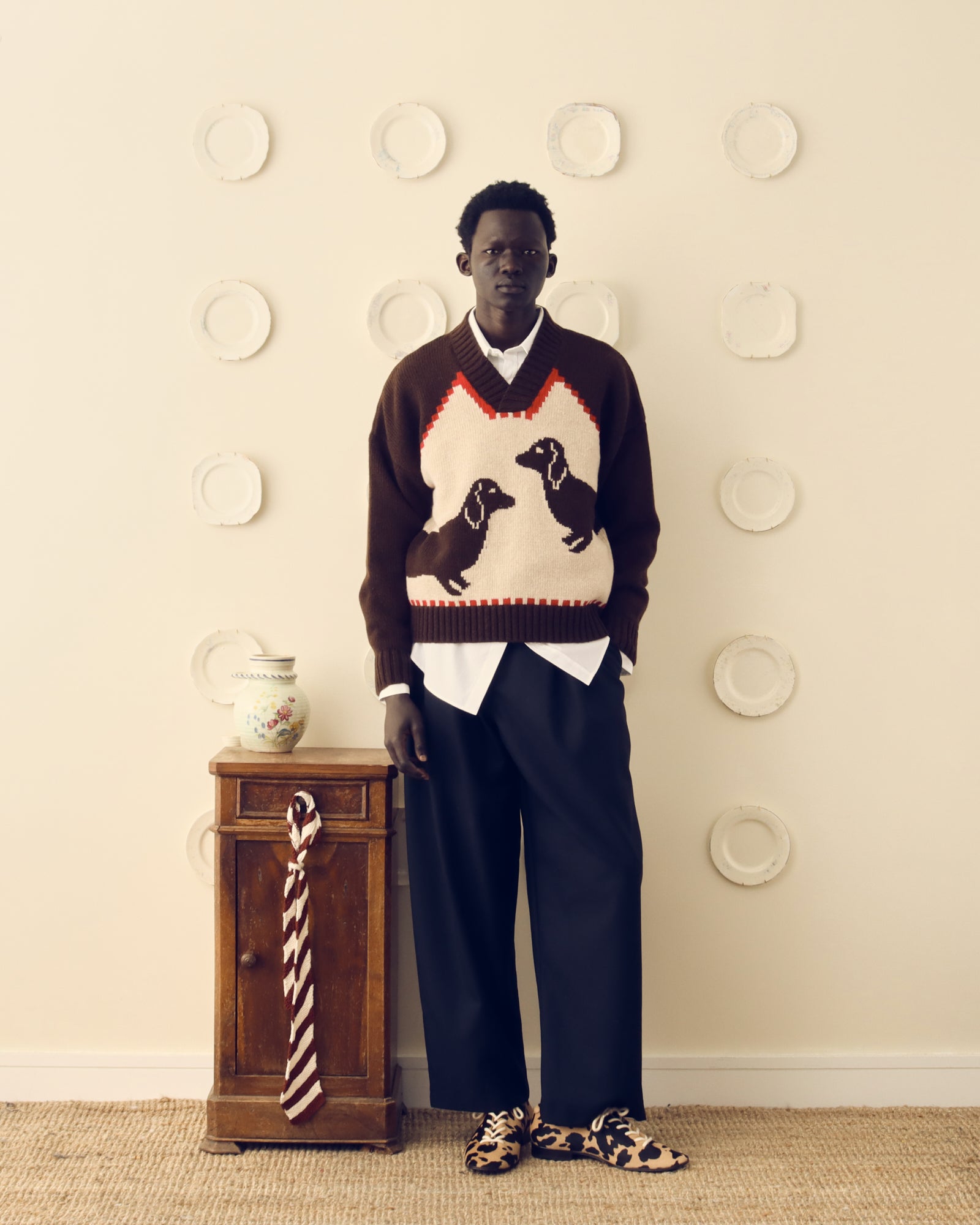 'Harold' V-Neck Sweater - Brown/Ecru