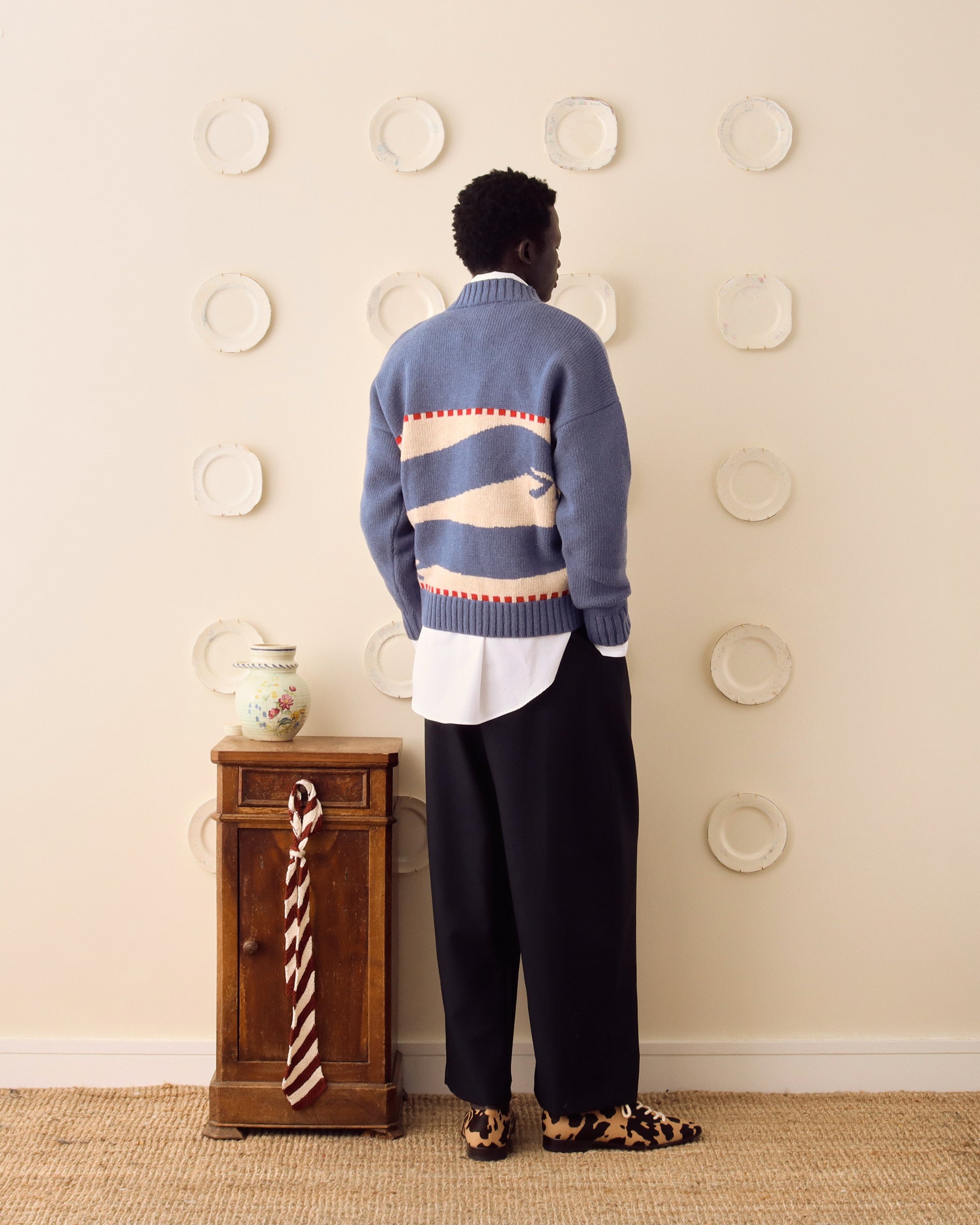 'Harold' V-Neck Sweater - Blue/Ecru - Archival Sale