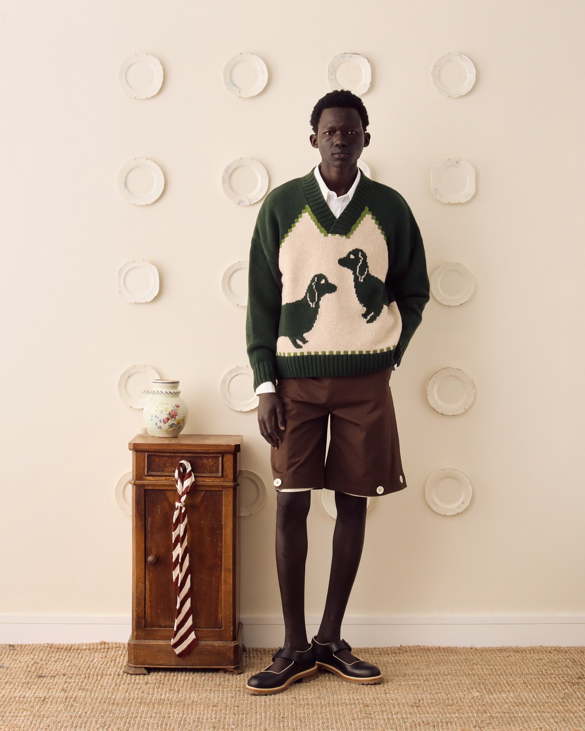 'Harold' V-Neck Sweater - Olive/Ecru - Archival Sale