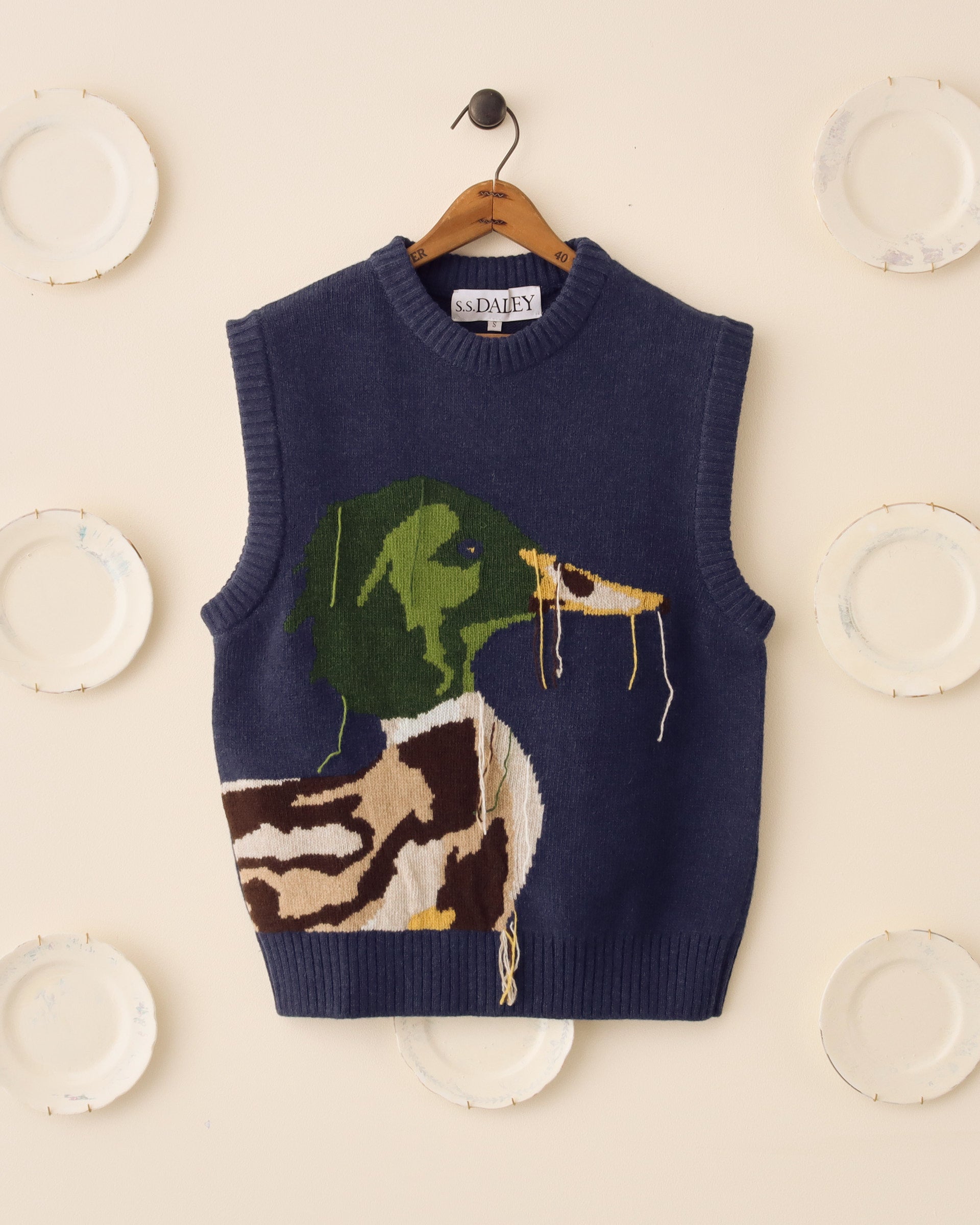 Mallard Sweater Vest - Navy