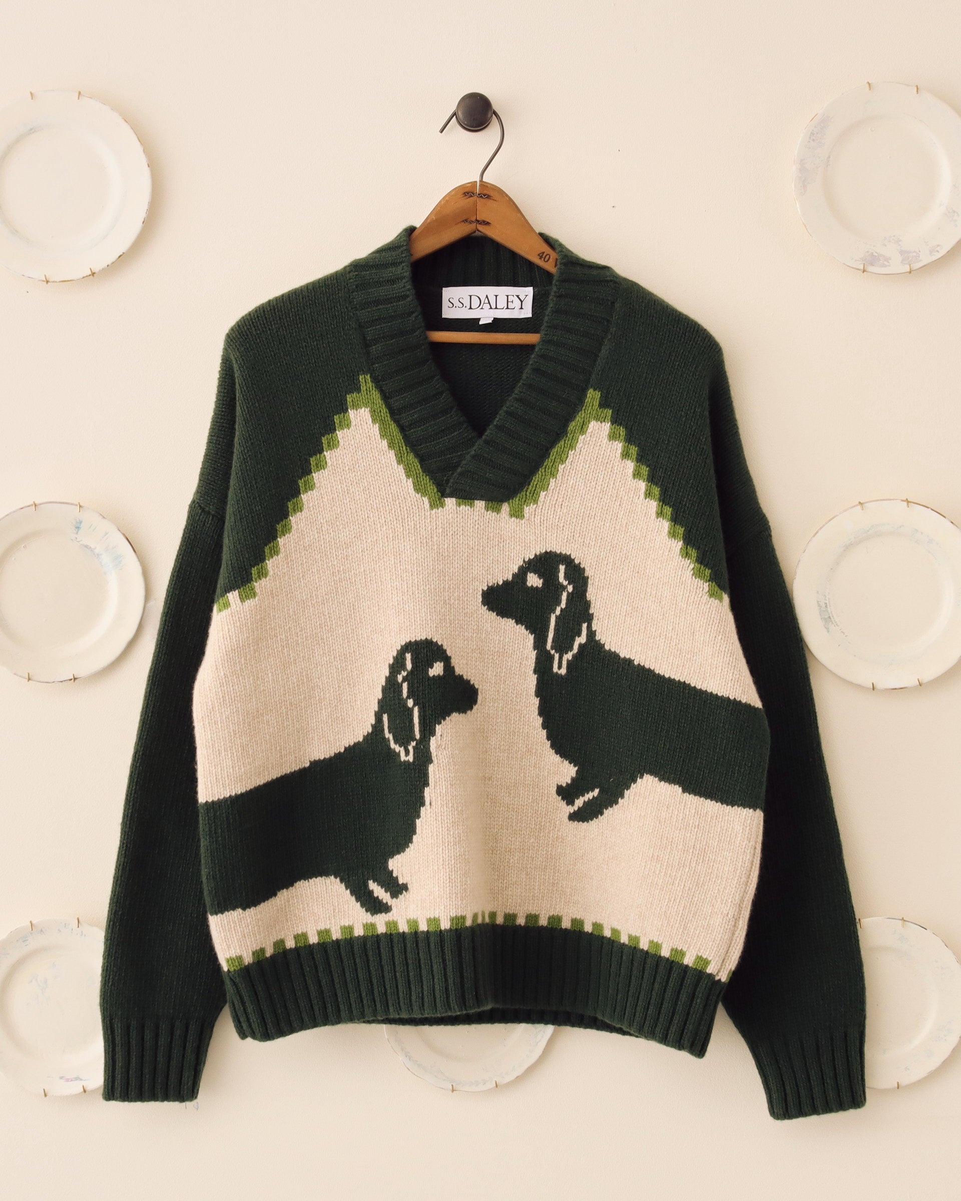 'Harold' V-Neck Sweater - Olive/Ecru