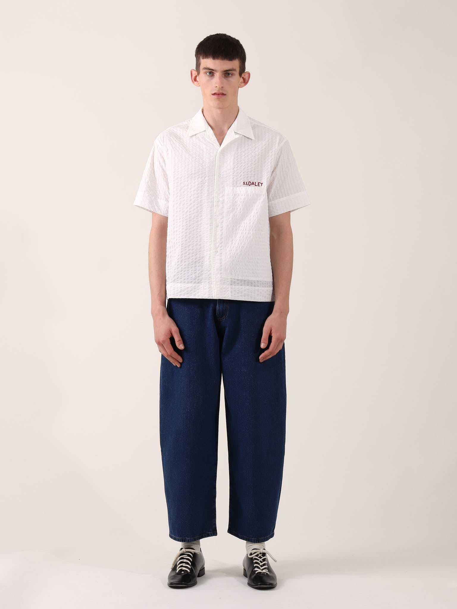 Turing' Shirt- White Striped Seersucker