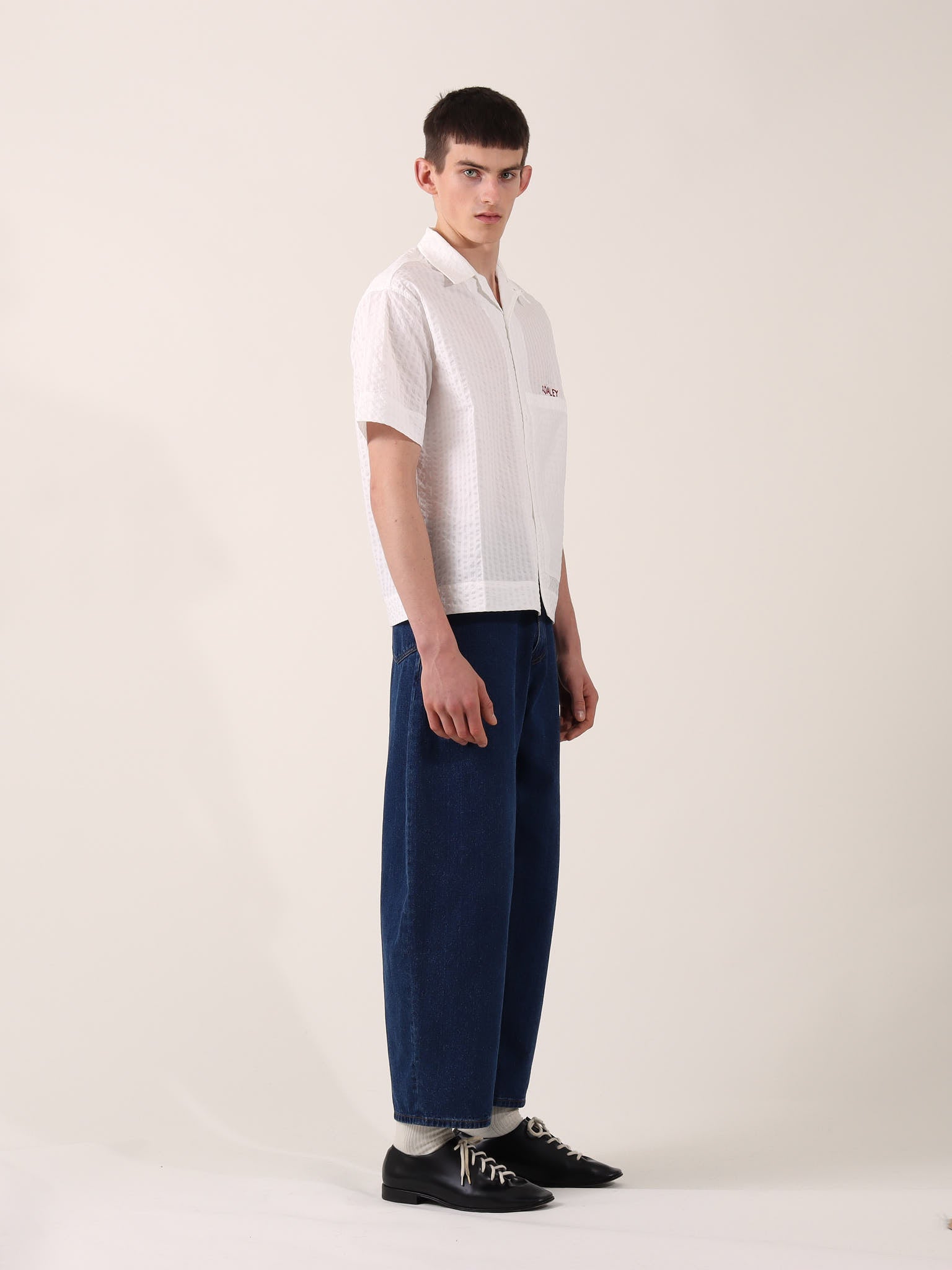 Turing' Shirt- White Striped Seersucker