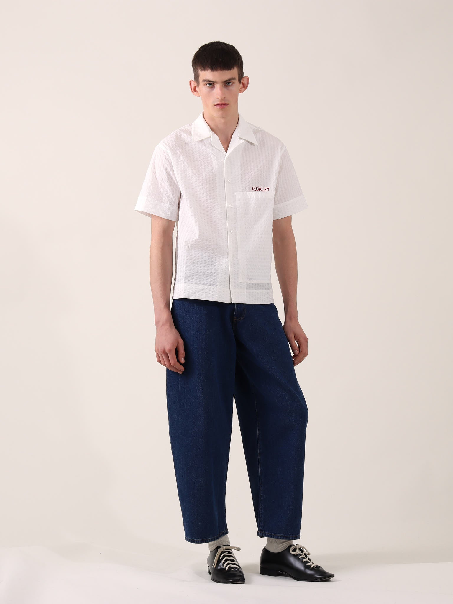 Turing' Shirt- White Striped Seersucker